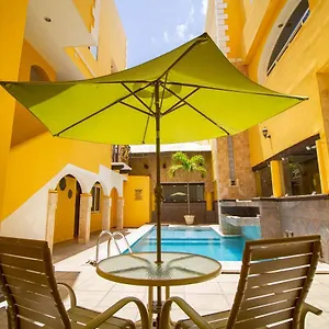 4* Hotel Flamboyanes